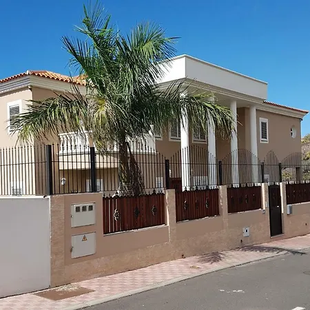 Roque Paraiso