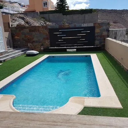 Roque Paraiso Villa *