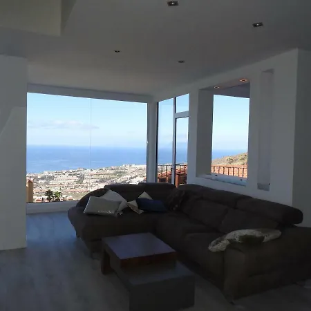Roque Paraiso